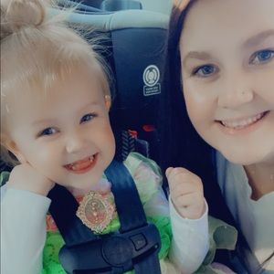 Meet your Posher, Mercedes